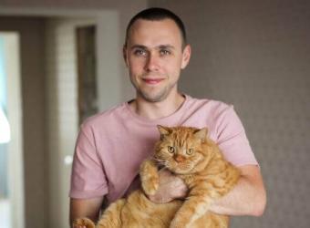 9 Ways to Help Your Cat Battle Obesity